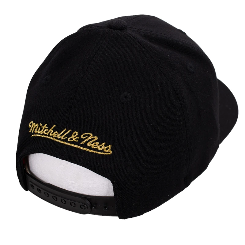 Mitchell & Ness - Pinscript - Svart/Guld keps