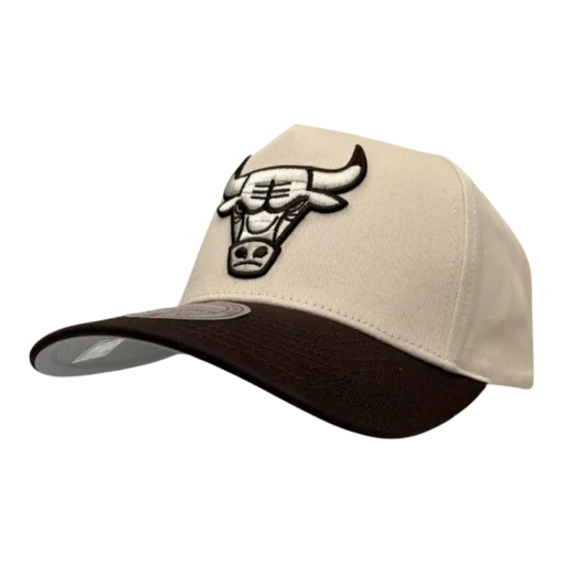 Mitchell & Ness - Pro Pinch - C. Bulls - Krämvit/Brun