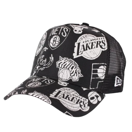 AOP NBA Svart Trucker Keps - New Era